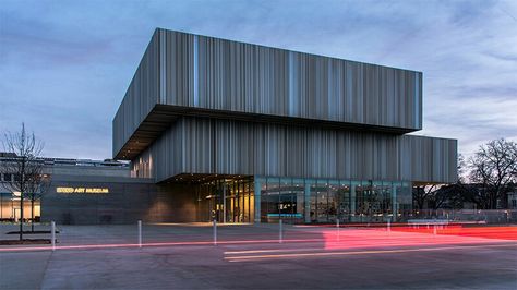 Speed Art Museum. Louisville, Kentucky. Why Architecture, Speed Art Museum, Speed Art, Louisville Kentucky, Louisville Ky, Tennis Court, Art Museum, Places Ive Been, Kentucky