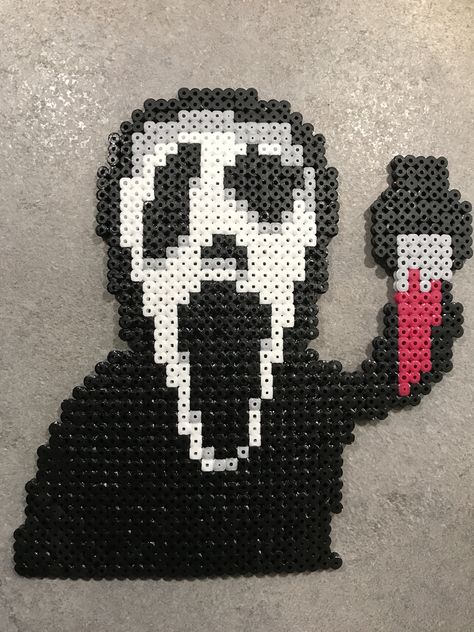 Hama beads scream ghost monster blood knife black white grey red Ghost Monster, Beads Design, Hama Beads Design, Spooky Scary, Hama Beads, Bead Designs, Perler Beads, Scream, Ghost