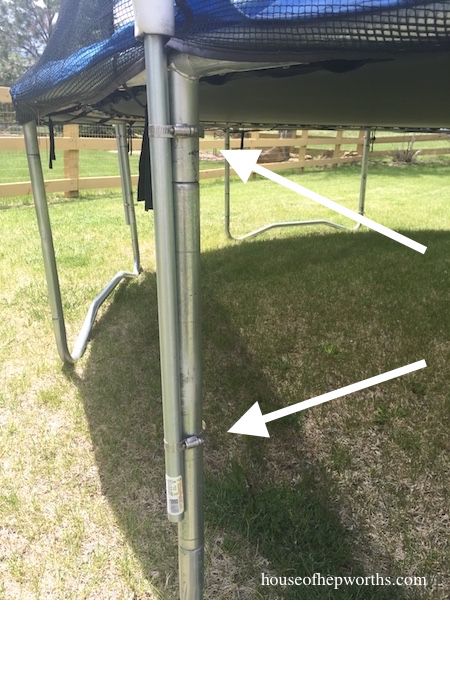 How to fix broken trampoline net poles Trampoline Poles Diy, Diy Trampoline Net Poles, Diy Trampoline Cover, Trampoline Spring Cover, Trampoline Ideas, Ground Trampoline, Trampoline Ladder, Outside Playhouse, Trampoline Springs