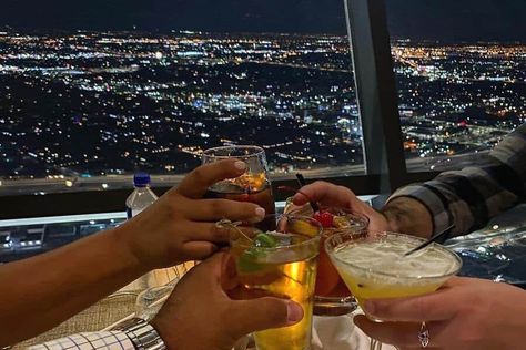 Top Of The World Restaurant Las Vegas, Birthday Dinner Las Vegas, Las Vegas Restaurants 2023, Coffee Shops Las Vegas Strip, Best Restaurants In Vegas 2023, Top Vegas Restaurants, Vegas Strip Restaurants, Best Las Vegas Restaurants On The Strip, Fun Vegas Restaurants