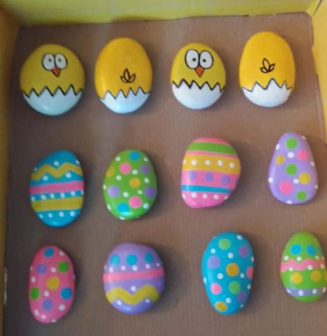 Rocks I've made Painted Rocks For Easter, Easter Rock Painting Ideas Simple, Rock Painting Easter, Easter Rock Painting Ideas, Easter Rock Painting, Easter Rocks, Egg Rock, Easter Paintings, Diy Rock Art