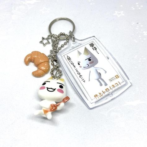 Toro Inoue Charm, Toro Keychain, Toro Inoue Keychain, Angel Wings Heart, Toro Inoue, Clay Keychain, Couples Keychains, Jacket Pins, Cat Keychain