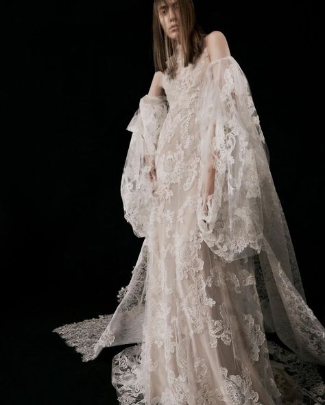 VERA WANG on Instagram: “Here comes... #VeraWangHAUTE Wedding Fall 2022 ‘Rosaline’ dress. Photography by @tilljanz Makeup @marlabeltmua Hair @akkishirakawa…” Haute Wedding, Vera Wang Wedding, Macrame Lace, Wedding Dresses Vera Wang, The Lane, Wedding Stylist, Long Sleeve Wedding, Mermaid Gown, Wedding Dress Sleeves