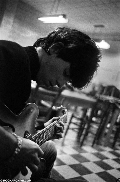 Keith Richards | Backstage US Tour 1965 | Gered Mankowitz Photo Rolling Stones Wallpaper, Stones Wallpaper, Lightnin Hopkins, Delta Blues, Charlie Watts, Stone World, Stevie Ray Vaughan, Stevie Ray, Hot Damn