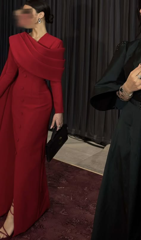 Simple Elegant Dresses, Maxi Dress Long Sleeve, Hijab Evening Dress, Soiree Dresses, Red Maxi Dress, Soiree Dress, Mode Abaya, Elegant Dresses Classy, Red Maxi