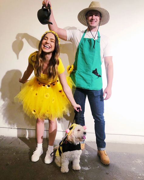 Gardner Costume, Bumble Bee Costume, Flower Costume, Couple Costume, Bee Costume, Couples Costume, Couples Halloween Outfits, Couples Halloween, Halloween 2019