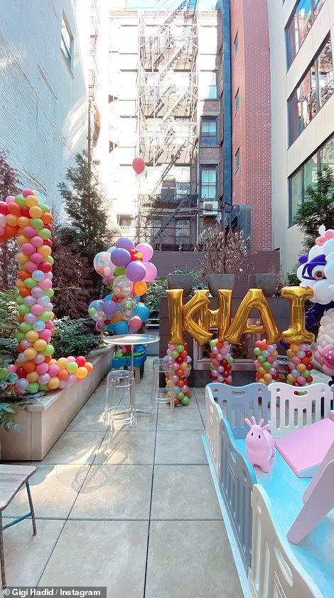 Khai turns one! Gigi Hadid gives behind-the-scenes look at daughter's extravagant birthday bash | Daily Mail Online Gigi Hadid Daughter, Cake Boss Buddy, Hadid Instagram, Gigi Hadid And Zayn, Apartment In New York, Daughter's Birthday, Orange Balloons, Famous Kids, Pink Slides