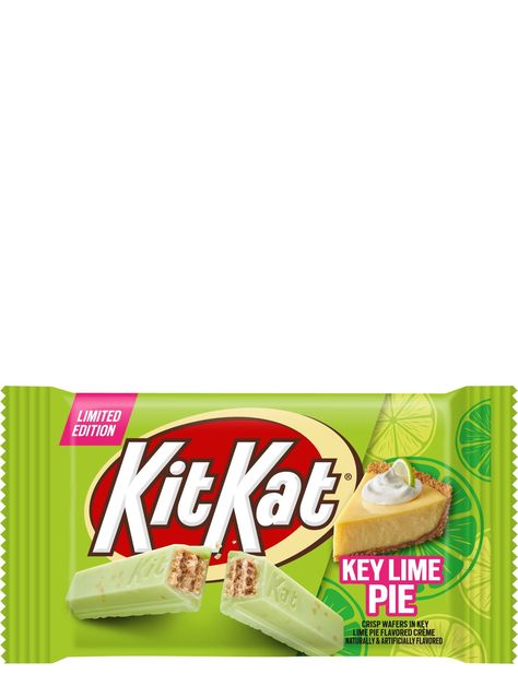 Kitkat Flavors, Fridge Cupboard, Kit Kat Flavors, Weird Snacks, American Sweets, Paper Squishy, Kit Kat Bars, American Snacks, Movie Night Gift