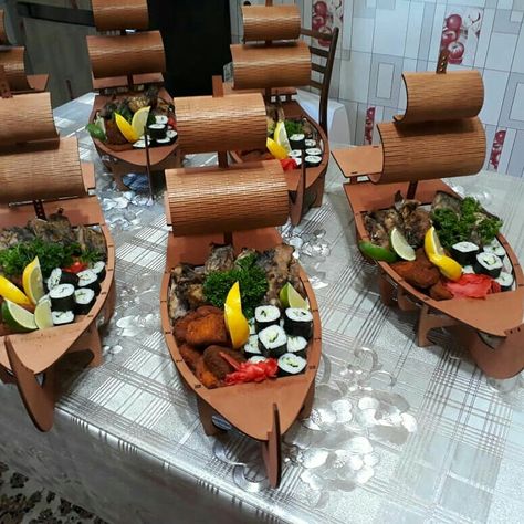 Theme Park Ideas, Sushi Boat, Sushi Restaurant, Food Displays, Sushi Bar, Food Platters, Food Presentation, Laser Cut Files, File Free