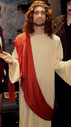 actual jesus christ Build God Then We'll Talk, Thanking God, Emo Band, Singing Hallelujah, Emo Memes, Ryan Ross, Panic At The Disco, Not Okay, Emo Kid