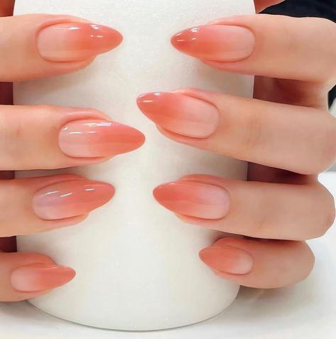 Nails Almond Medium, Press On Nails Almond, Nails Elegant, Nails Kit, Girls Fit, Pink Ombre Nails, French Manicure Nails, Cute Simple Nails, Subtle Nails