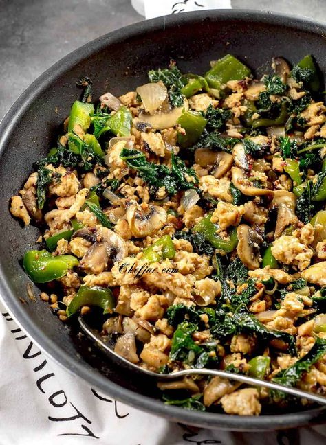 Ground Chicken Stir Fry | Chefjar Ground Chicken Stir Fry, Chicken And Kale Recipes, Turkey Stir Fry, Chicken Kale, Stir Fry Recipes Chicken, Chicken Veggies, Better Than Takeout, Ground Chicken Recipes, Kale Recipes