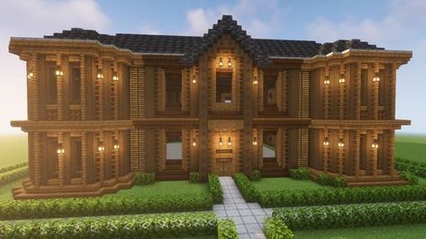 Cottage Mansion Minecraft, Minecraft Mansion Ideas Medieval, Big Minecraft Mansions, Dark Oak Mansion Minecraft, Minecraft Rustic Mansion, Minecraft House Big, Big House Minecraft, Minecraft Big House, Minecraft Large House Tutorial