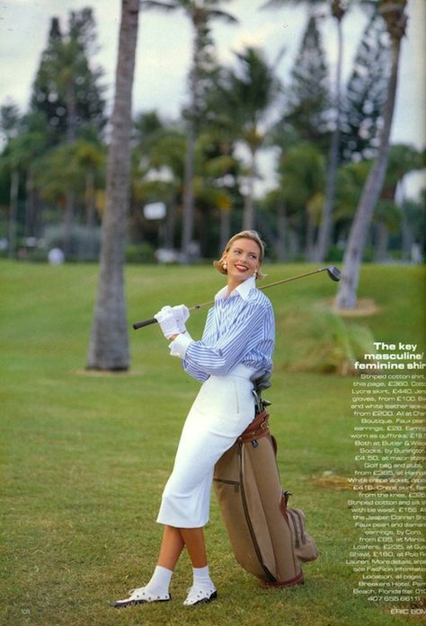 "Elegant" by Eric Boman for Vogue UK February 1992 Disc Golf Humor, Golf Accessories Ladies, Golf Attire Women, Golf Photography, Best Golf Clubs, Womens Golf Fashion, Golf Attire, Vintage Golf, Golf Wear