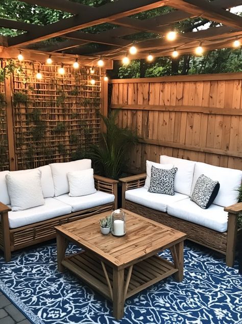 Patio Ideas On A Budget Apartment, Cozy Outdoor Spaces Patio, Garden Seating Ideas Corner, Tiny Back Patio Ideas, Backyard Corner Deck Ideas, Tiny Backyard Ideas Small Spaces Patio, Small Backyard Seating Area, Small Back Patio Ideas Budget, Tiny Garden Ideas On A Budget