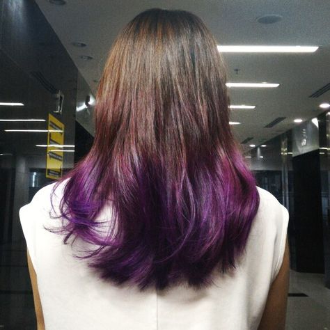 Purple ombre hair style with the base of light brown Brown To Purple Ombre Hair Straight, Purple Ends On Brown Hair, Brown Hair Ombre Purple, Brown Hair With Purple Tips, Brown To Purple Ombre Hair, Ombre Hair Style, Purple Hair Tips, Hair Dye For Kids, Hairdye Ideas