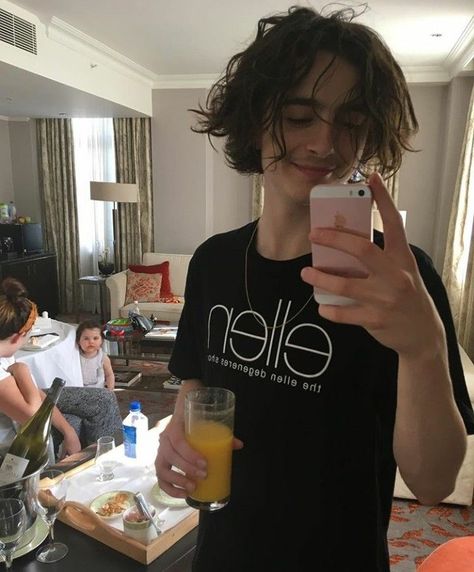 Regulus Acturus Black, Timmy T, Regulus Black, The Perfect Guy, Timothee Chalamet, Fav Celebs, Orange Juice, Boyfriend Material, Favorite Celebrities