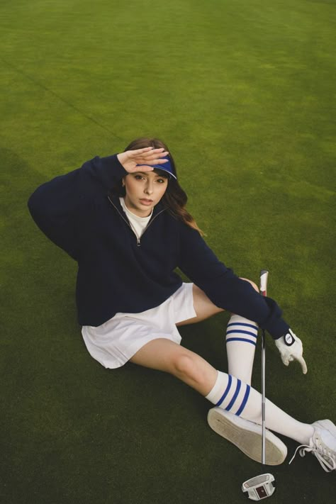 Golf Aesthetic Outfit, Golf Course Photoshoot, Golf Editorial, Golf Shoot, Women's Golf Fashion, Golf Photoshoot, Golf Fits, Cute Golf Outfit, Golf Women