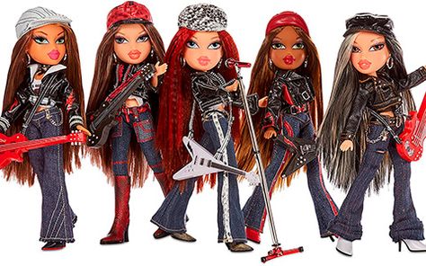 Bratz 2021 Rock Angelz dolls and new Bratz Rock Angelz Cruiser - 10th anniversary edition Bratz Doll Rock Angels, Bratz Rock Angelz Outfits, Rockstar Bratz, Bratz Merch, Bratz Rock Angelz, Bratz Fashion, Rock Star Outfit, Bratz Inspired Outfits, Sasha Doll