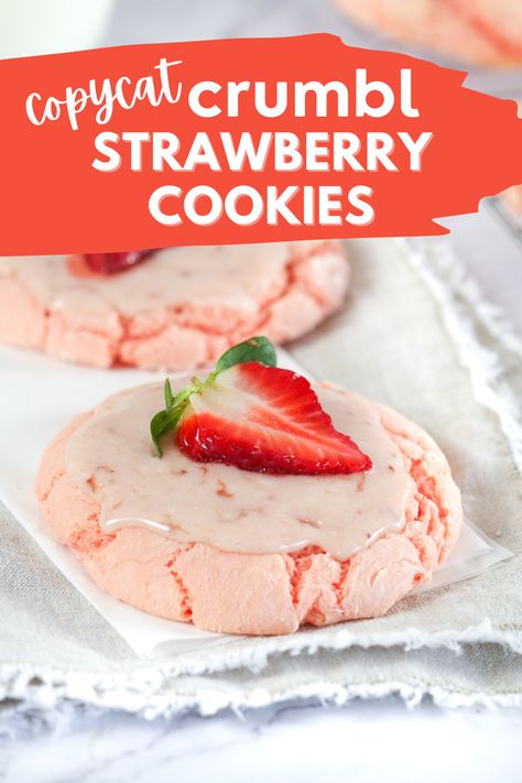 copycat crumbl strawberry cookies Keto Crumbl Cookie Copycat, Crumble Strawberry Cookie, Crumbl Strawberry Cookie, Crumbl Cookie Copycat Wedding Cake, Crumbl Cookie Copycat Strawberry, Crumbl Strawberry, Crumble Cookie Copycat Recipe, Crumbl Cookie Copycat, Copycat Crumbl Cookie