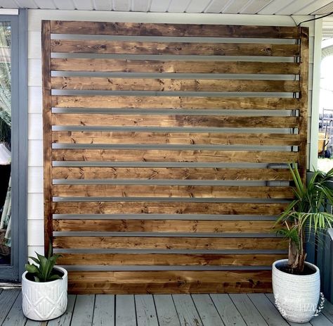 Styled Boho Decorative Wood Panel Deck Wall Makeover - Jennifer Rizzo Outdoor Patio Wood Slats, Wood Trellis Wall, Outdoor Wood Screen Wall, Half Wall Privacy Ideas, Outdoor Privacy Panel Ideas, Wood Wall Outside, Decking Boards Ideas, Privacy Wall On Deck Wood Slats, Wood Wall Outdoor