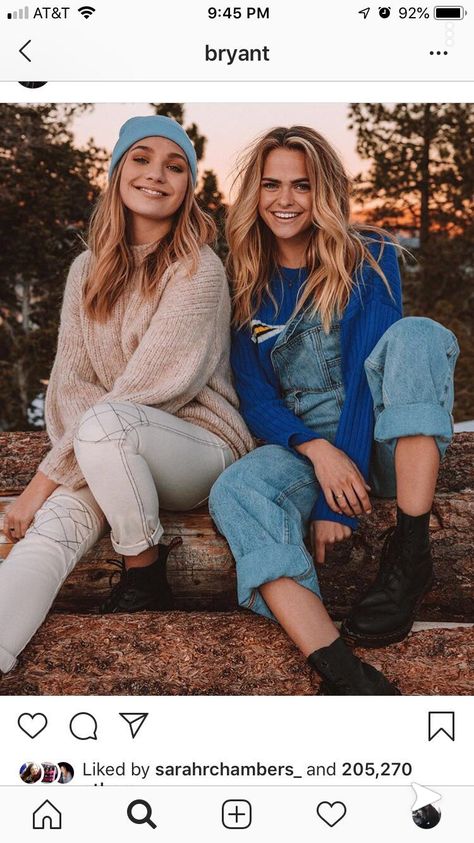 Best Friend Fotos, Bff Pics, Sisters Photoshoot Poses, Sisters Photoshoot, Best Friend Photography, Best Friend Poses, Best Friend Photoshoot, Bff Photoshoot Poses, Bff Photoshoot