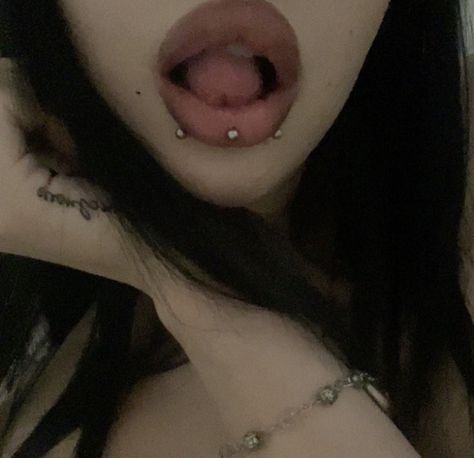 piercings, piercing inspo, nose piercing, septum piercing, lip piercing, ear piercing, aesthetic piercing, belly piercing, helix piercing, tragus piercing, orbital piercing, industrial piercing, daith piercing, room piercing, smiley piercing, medusa piercing, ashley piercing, cyber bites piercing, brow piercing, tongue piercing, snake piercing Discord Server, Piercings, Tattoos