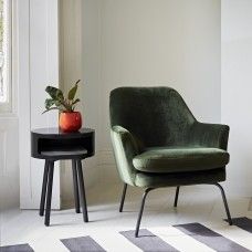 Green Velvet Armchair, Blue Accent Chairs, Green Armchair, Velvet Accent Chair, Velvet Accents, Living Room Green, Armchair Furniture, Velvet Chair, Velvet Armchair