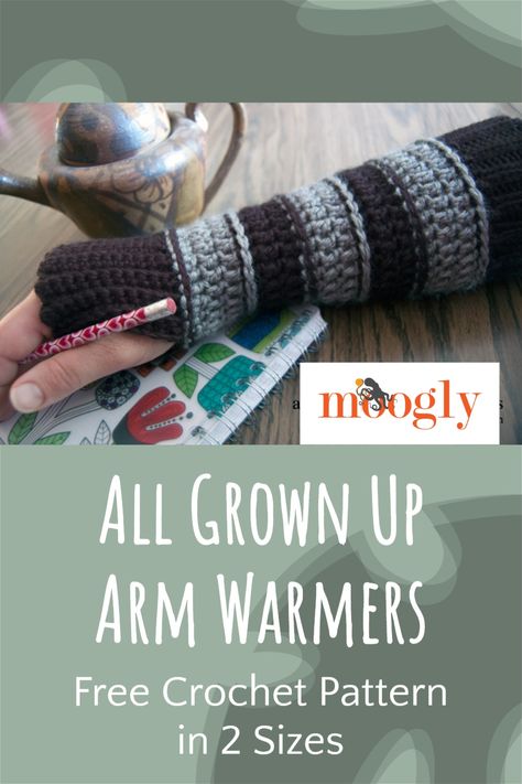 Arm warmers are awesome! Whether knit or crochet, they’re a great transition item for fall and spring, and a fantastic layering piece all winter long. And they’re perfect for cold offices and classrooms. The Small version is for people with forearms smaller than 12 inches around at the widest point, an inch or so before the elbow. The Large version is for people with forearms 12 inches or larger. Get the free crochet pattern on Moogly or snag the ad-free PDF! Crochet Arm Warmers Free Pattern Easy, Crochet Willy Warmer Pattern Free, Crochet Arm Warmers Pattern, Crochet Arm Warmers Free Pattern, Crochet Arm Sleeves, Arm Warmers Crochet, Crochet Arm Warmers, Crochet Hand Warmers, Sewing Designs