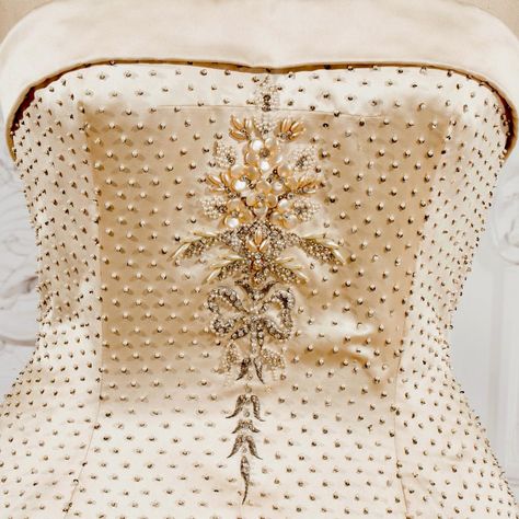 ▪️Strapless evening dress, Christian Dior, Haute Couture collection, Fall-Winter 1957, The latest collection, France. In ivory silk satin… | Instagram Embroidery Pearls, Strapless Evening Dress, Christian Dior Haute Couture, Dior Haute Couture, Ivory Silk, Silver Sequin, Couture Collection, Silk Satin, Pearl White