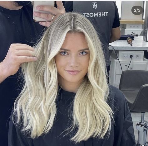 Scandinavian Blonde Balayage, Blonde Mermaid Hair, Root Tap Blonde, Cool Toned Blonde Hair, Goals 2024, Blonde Hair Goals, Bright Blonde Hair, Summer Blonde Hair, Summer Blonde