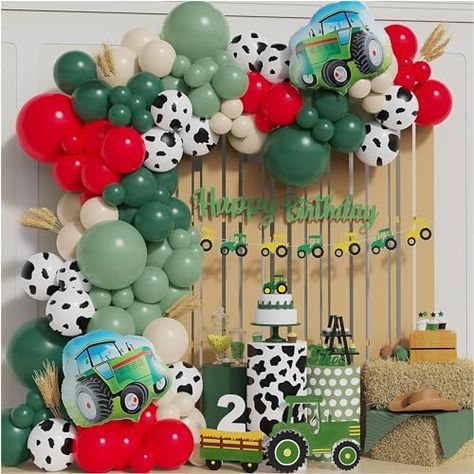 Tractor Birthday Party Decorations Diy, Tractor And Cow Birthday Party, Farmer Birthday Party, Autumn Harvest Party, Harvest Party Decorations, Birthday Autumn, Tractor Birthday Party, Cow Birthday Parties, Fall Harvest Party