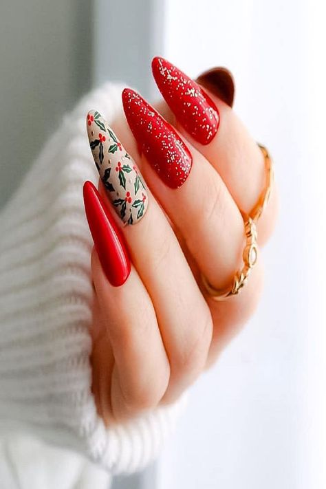 Channel your inner diva with these fierce and fabulous acrylic nail ideas. #nailstyle #nailartlove #nailaddiction Christmas Fingernails Designs, Cream Gel Polish, Gold Accent Nail, Nail Striping Tape, Spring Nail Ideas, Color Cube, Summer Toe Nails, Pink Nail Art, Classic Nails