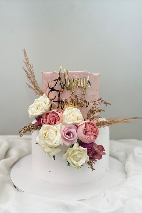 Silver Wedding Anniversary Cake, Vow Renewal Cake, Baby Cake Design, 25th Wedding Anniversary Cakes, 25 Anniversary Cake, Happy Anniversary Quotes, Wedding Anniversary Cakes, 20 Wedding Anniversary, Elegant Birthday Cakes