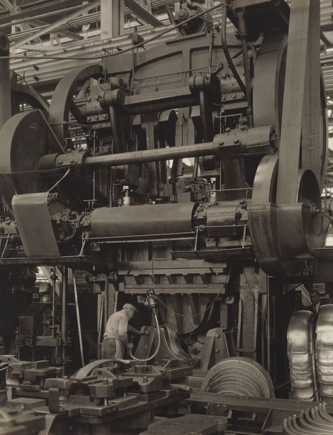 Charles Sheeler, Cafe Industrial, Margaret Bourke White, Contemporary Issues, Industrial Age, Modern Photographers, French Industrial, Industrial Bathroom, Industrial Architecture