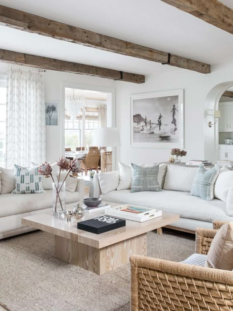 Coastal Decorating Living Room, Farmhouse Living Room Decor Ideas, Farmhouse Living Room Decor, Beach Living Room, Modern Farmhouse Living, Coastal Living Rooms, Modern Farmhouse Living Room, How To Declutter, Coastal Living Room