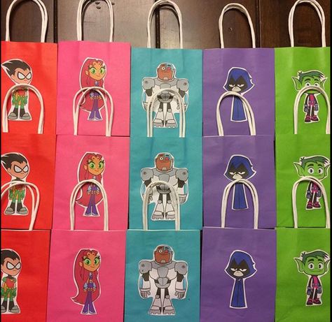 Teen Titans Go party gift bags                                                                                                                                                                                 More Teen Titans Decoration, Teen Titans Go Birthday Party, Teen Titans Go Party, Teen Titans Go Birthday, Teen Titans Birthday Party, Elena Birthday Party, Beanie Boo Birthdays, Superman Birthday, Party Characters