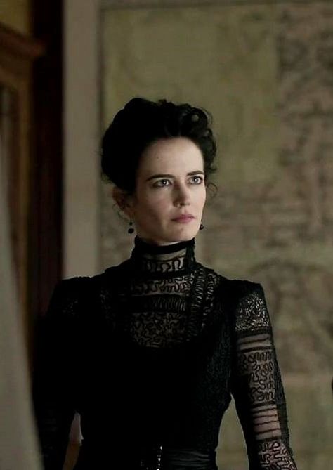 Milady De Winter, The Noble House Of Black, Noble House Of Black, Walburga Black, Vanessa Ives, Ancient House, Miss Peregrines Home For Peculiar, House Of Black, Miss Peregrine