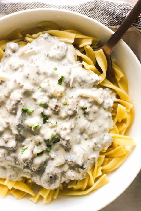 ground venison stroganoff with chopped chives on top Ground Venison Stroganoff, Ground Deer Recipes, Crock Pot Stroganoff, Venison Stroganoff, Ground Venison Recipes, Deer Recipes, Ground Venison, Deer Meat Recipes, Deer Meat