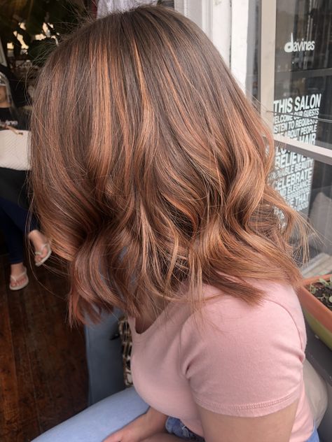 Light Brown Rose Gold Balayage, Strawberry Lowlights In Brown Hair, Caramel Rose Gold Hair, Womens Light Brown Hair Color, Strawberry Brunette Hair Short, Rose Gold Highlights Light Brown Hair, Auburn Hair Balayage Rose Gold, Brown Hair Strawberry Highlights, Strawberry Blonde Hair Brunette