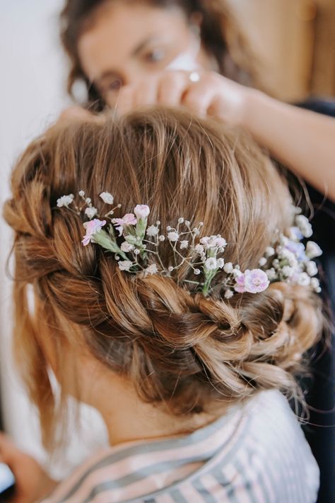 Braided Crown With Flowers, Braided Flower Crown, Braid Crown Flowers, Braid Crown With Flowers, Bridal Braid Crown, Crown Braid With Flowers, Flower Girl Hairstyles With Flower Crown, Braided Hair With Flowers, Flower Crown Braid