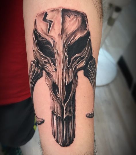 Star Wars Tattoo inspired by Boba Fett and our Mandalorian Skull Sculpture Mandalorian Mythosaur Tattoo, Star Wars Boba Fett Tattoo, Mythosaur Skull Tattoo, Din Jarin Tattoo, Mandalorian Symbol Tattoo, Mandolarian Tattoo, Star Wars Arm Tattoo, Mythasour Tattoo Star Wars, Mandalorian Tattoo Symbols