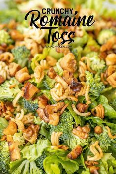 Broccoli Ramen, Lettuce Salad Recipes, Lettuce Recipes, Grilled Bbq Chicken, Romaine Salad, Grilled Pork Tenderloin, Plain Chicken, Tossed Salad, Lettuce Salad