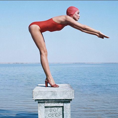 Louis Reard Swimwear on Lingerie Briefs http://lingeriebriefs.com/2017/07/24/itsy-bitsy-teeny-weeny-bikini-reard-swimwear/ Martin Munkacsi, Norman Parkinson, Vogue Photographers, Fashion Fotografie, Jerry Hall, Edward Steichen, Guy Bourdin, Richard Avedon, Anais Nin