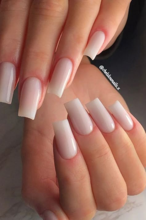 Nails Medium Coffin, Plain Coffin Nails, Medium Length White Nails, Coffin Nails White, Coffin Shape Nail Ideas, Medium Coffin, Glossy White Nails, White French Tip Nails Coffin, White Coffin Nail Ideas