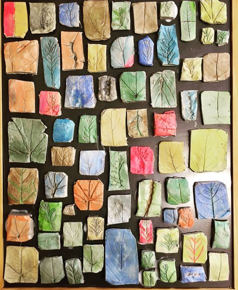 Clay Wind Chimes, Art Ideas For Preschoolers, Leaves Project, Forest Activities, Garden Classroom, Ecology Art, Leaf Print Art, Nature Club, Clay Lesson