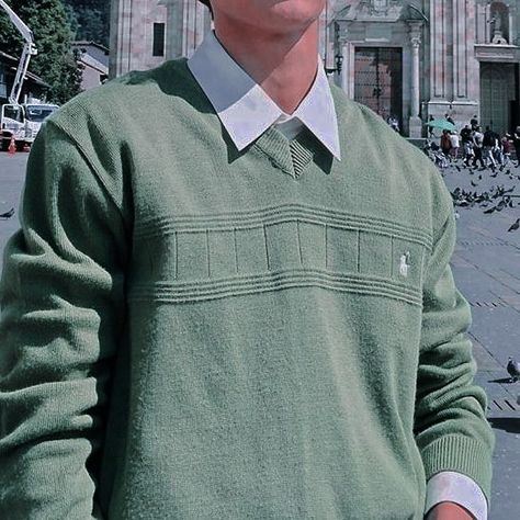 ©min.shookgi • Give Credits Collar Under Sweater Outfit Men, Dress Shirt Under Sweater Men, Shirt Under Sweater Outfit Men, Sage Green Outfit Men, Polo Under Sweater, Green Boy Aesthetic, Hopper Croakington Ii, Dress Shirt Under Sweater, Shirt Under Sweater Outfit