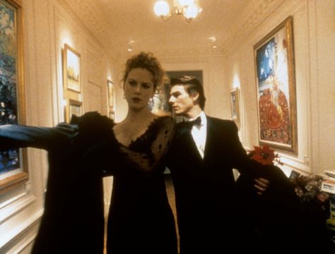 Nicole Kidman Tom Cruise, Best Christmas Movies, A Night At The Opera, Eyes Wide Shut, Septième Art, Holiday Movie, Old Money Aesthetic, Nicole Kidman, Just Friends