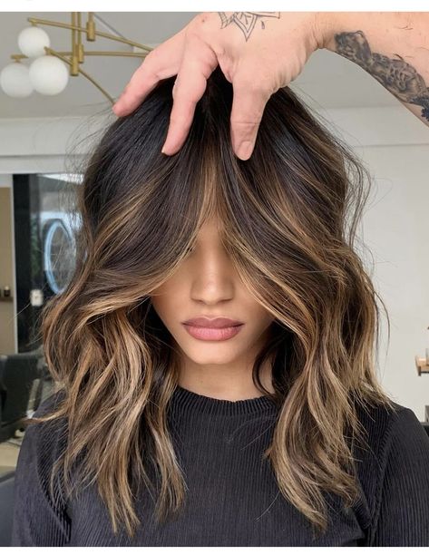 Color Over Highlights Brunettes, Hair Colour Brunette Balayage, Dark Balayage Hair Long Layered, Hair Color Mixed Women, Fall Bayalage For Dark Hair, Dark Hair With Ombre Highlights, Best Blonde Balayage, Latina Fall Hair Colors, Ombre For Dark Brown Hair Balayage