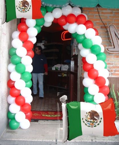 Globos tejidos. Acceso principal. Globos y Regalos Amer. 5524 6977 Mexican Theme Party Decorations, Italy Party, Mexico Party, Balloon Gifts, Italian Party, Mexican Fiesta Party, Mexican Party Theme, Event Specialist, Balloon Arches